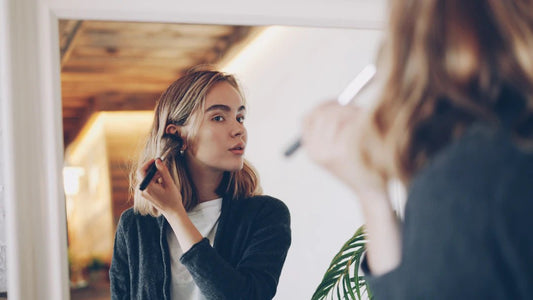 Astuces pour un maquillage durable et naturel - Hailey Beauty