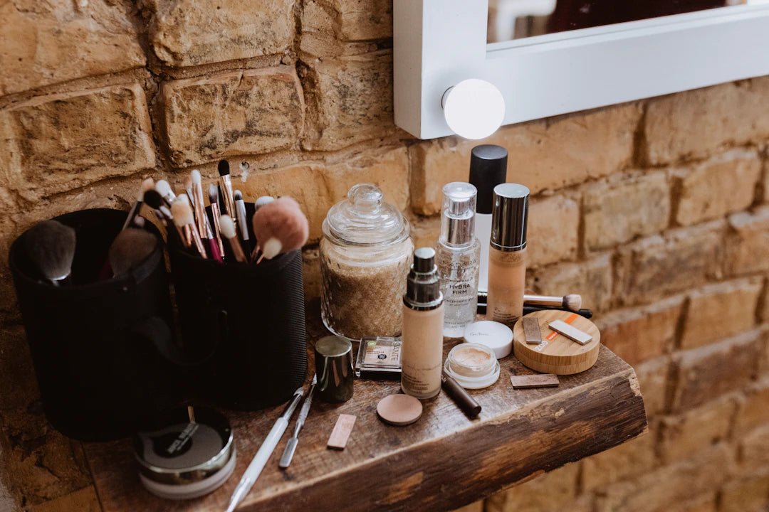 Le Fond de Teint Adaptable pour un Look Naturel - Hailey Beauty