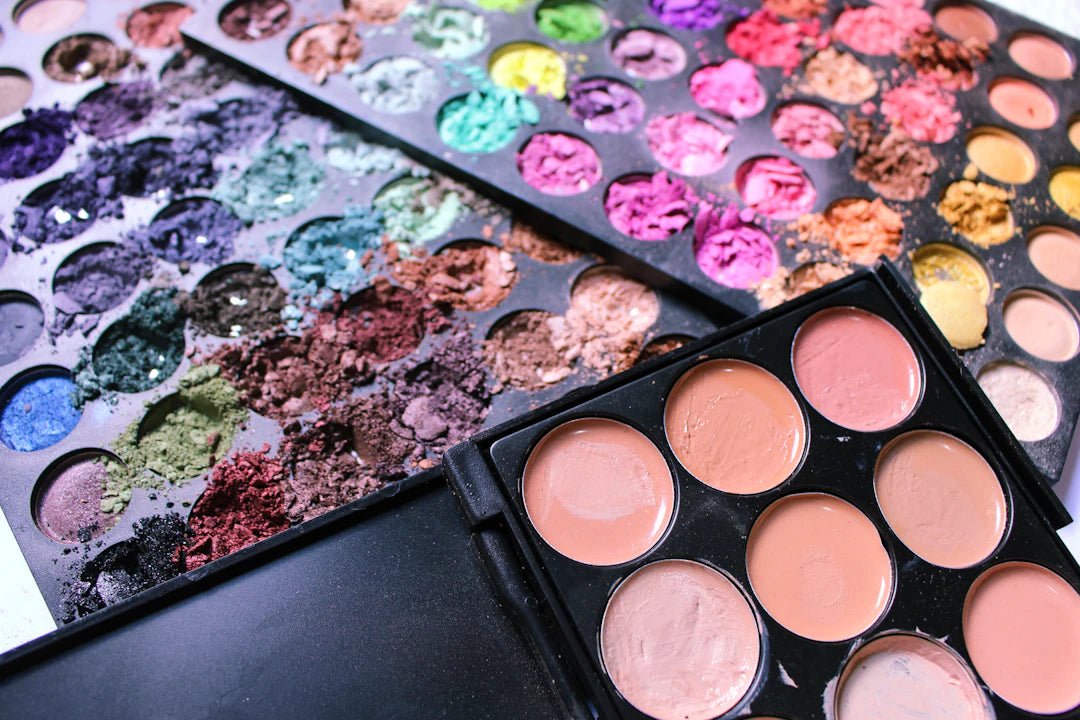 Le Maquillage Parfait : Fond de Teint Adaptable pour Tous - Hailey Beauty